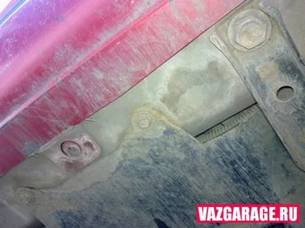 Hogyan lehet eltávolítani az első lökhárító Lada Kalina (kéz) Hogyan lehet eltávolítani az első lökhárító Lada Kalina