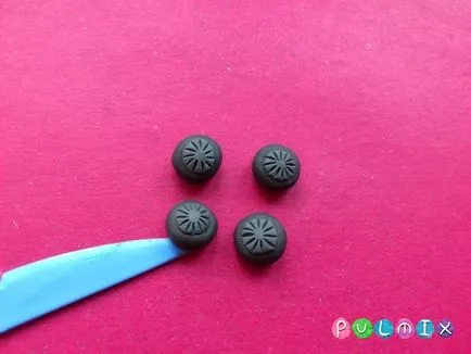 Hogyan farag egy rendőrautó készült gyurma szakaszokban (rendőrség gép a penész a gyerekek lépésről lépésre bemutató fotókkal) Mivel vak rendőrautó gyurma szakaszaiban