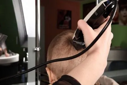 Ahogy vágógép férfi lépésről lépésre leírás és videó kezdőknek (gép) Ahogy vágógép férfi lépésről lépésre leírás és videó kezdőknek