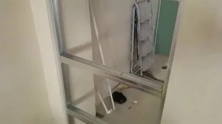 Hogyan zárjuk az ajtóban gipszkarton rövid utasítást (közelről) Hogyan zárjuk az ajtóban gipszkarton rövid használati