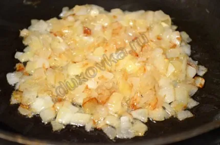 Burgonya gombával és tejfölös - egy recept lépésről lépésre képek (tejföl) Burgonya gombával és tejföllel - egy recept lépésről lépésre fotók