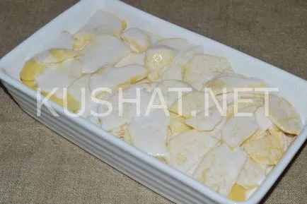 Burgonya rakott sajt egy kemencében (puding) Csőben sült burgonya sajttal sütőben