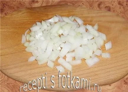 Csőben sült burgonya sajttal kemencében - egy lépésről lépésre recept fotók (a rakott) Csőben sült burgonya sajttal sütőben - lépésről lépésre recept fotók