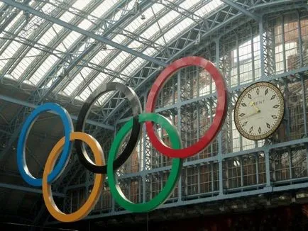 Ring Olimpiai embléma azt jelenti, hogy Olimpia - gyűrűt (Olympic) Olimpiai gyűrű, amely képviseli a jelkép az olimpiai játékok - gyűrűk
