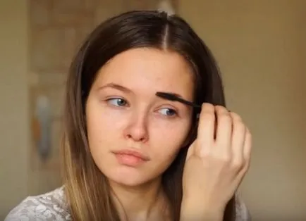 Gyönyörű make-up otthon