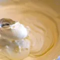 Tejszínhab díszítő torta receptje - hogyan lehet tejszínhabot (sütemény) Tejszínhab díszítő torta receptje - hogyan lehet tejszínhabbal