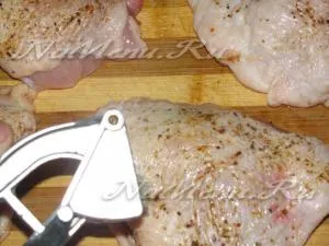 Csirke a mikrohullámú 8 érdekes receptet (csirke) Csirke a mikrohullámú 8 érdekes receptet