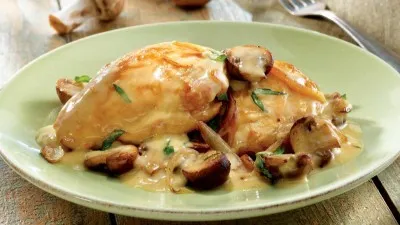 Csirke párolt krém recept 4, különösen a főzés (csirke) Csirke párolt krém recept 4, különösen a főzés