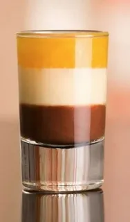Baileys likőr (Bailey), hogyan kell inni, és mit iszik
