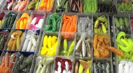 Pike halászati ​​fonás felszerelés, csali kiválasztása, keressen egy helyet a horgászat