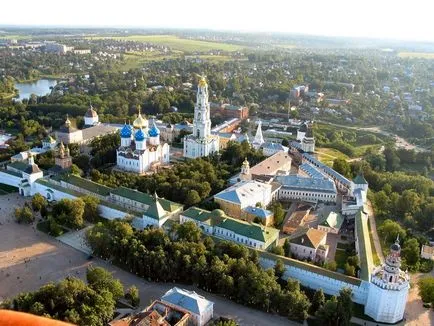 A legjobb helyek közelében, ahol járni, hogy mit lehet csodálni (hely) A legjobb helyek közelében, ahol járni, hogy mit lehet csodálni