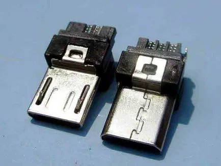 Micro USB-csatlakozó