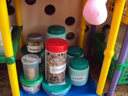 Mini-laboratórium „Ki tudja?” A előkészítő csoport (játékok óvodás gyerekek) Mini-laboratórium „Ki tudja?” A előkészítő csoport