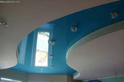 Multi-level mennyezet