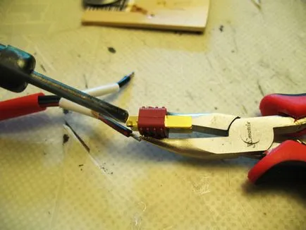 Korszerűsítése a csavarhúzót saját kezűleg - Apa hobby (csavarhúzóval) Korszerűsítése a csavarhúzót saját kezűleg - Apa hobby
