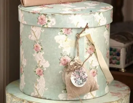 Készíts egy kerek doboz kartonból kezüket - ez csak, ls