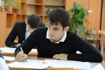 Ha szeretné megtudni, hogy miért és hogyan adja át a vizsgán diplomások elmúlt évben egyedül, matematika, online megoldást!
