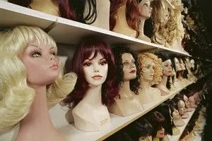 Paróka féle paróka, hogyan kell kiválasztani, hogyan kell viselni és gondozása, bolt transzvesztiták és crossdressers (faj) Paróka féle paróka, hogyan kell kiválasztani, hogyan kell viselni és gondozása, bolt transzvesztiták és crossdressers