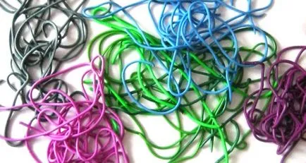 Gyurma festmény a fecskendőből, példák fotókkal, gondoskodás az újszülött