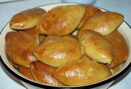 Pite a sütőben élesztő különböző töltelékkel receptek fotókkal