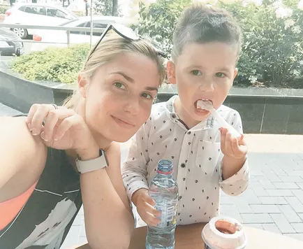 Esküvői Agata Mutsenietse és Paul Priluchny