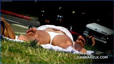 Tényleg ő mutatta bugyiját a lába között, saját képek (látható) Tényleg ő mutatta bugyiját a lába között, privát fotók