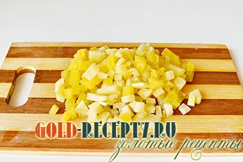Saláta Tarisznyarák 4 vényköteles ünnepi asztal (Tarisznyarák recept) Saláta Tarisznyarák 4 vényköteles egy ünnepi asztalra