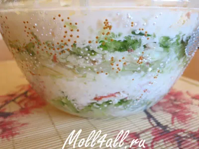 Saláta crabsticks, tojás, sajt, uborka - frissesség (saláta crabsticks és tojás) Saláta Tarisznyarák, tojás, sajt és uborka - frissesség