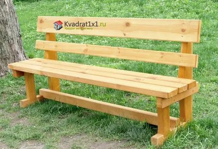 Kerti pad (pad) a fa adja meg a kezét, fotó rajzok