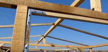 Szerelése és üvegházak saját kezűleg, egy fotó és videó utasítást, hogy hogyan hüvelyébe és rögzítse