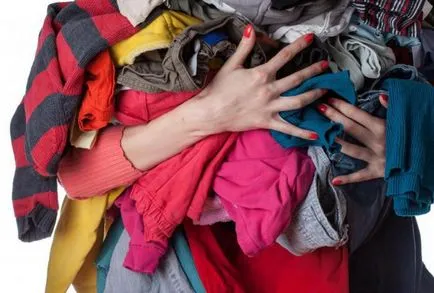 Átadni dolgokat, hogy a Bizottság - az apró dolgot kell tudni