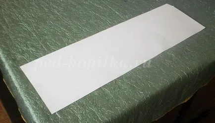 Hat kartonból kezük
