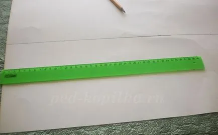 Hat kartonból kezük