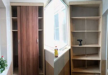 Closet az erkélyen kezével fotó és videó utasítást, hogy hogyan lehet szép