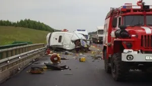 Négy hónappal azután, a szörnyű baleset tömítés harcos képes volt felkelni, és megcsókolja a feleségét (hónap) Négy hónappal azután, a szörnyű baleset tömítés harcos képes volt felkelni, és megcsókolja a feleségét