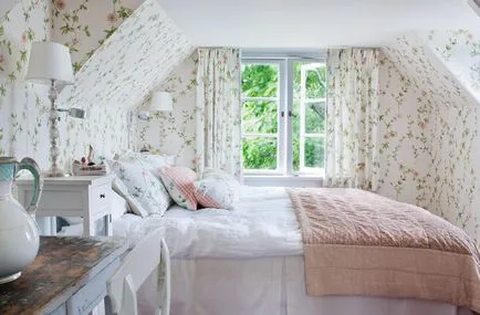 Hálószoba a tetőtérben szokatlan ötleteket, design, fotók enteriőrök (hálószoba) Hálószoba a tetőtérben szokatlan ötleteket, design, belső képek