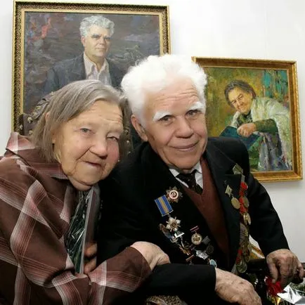 Akár menteni a házasságot szerelem nélkül is ártalmatlan szokás (álló) Akár menteni a házasságot szerelem nélkül is ártalmatlan szokás