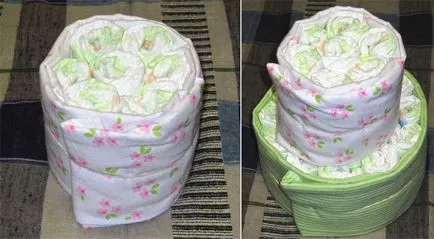 Cake pelenkák kezüket a lány és fiú lépésről lépésre fotók