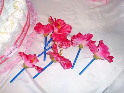 Cake pelenkák kezük