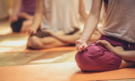 Transzcendentális Meditáció végrehajtás, a képzés és a kiválasztás a mantrák (transzcendens) Transzcendentális Meditáció végrehajtás, a képzés és a kiválasztás a mantrák