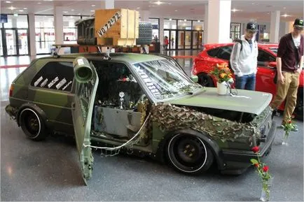 Tuning saját kezét