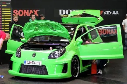 Tuning saját kezét