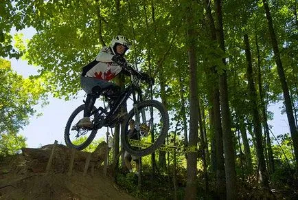 Downhill kerékpárok és lefelé fegyelem bázisok (állítható szög) Downhill kerékpár és lejtőn fegyelem bázisok