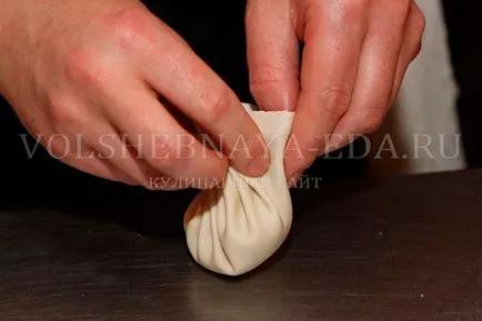 Khinkali recept lépésről lépésre képekkel, hogyan farag a khinkali főzés, magic (penész) Khinkali recept lépésről lépésre képekkel, hogyan farag a khinkali főzés, magic