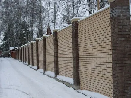 Kerítés a magánlakás - amely anyag közül lehet választani a kerítés - 100 fotó ötletek (otthon) Kerítés a magánlakás - amely anyag közül lehet választani a kerítés - 100 fotó ötletek