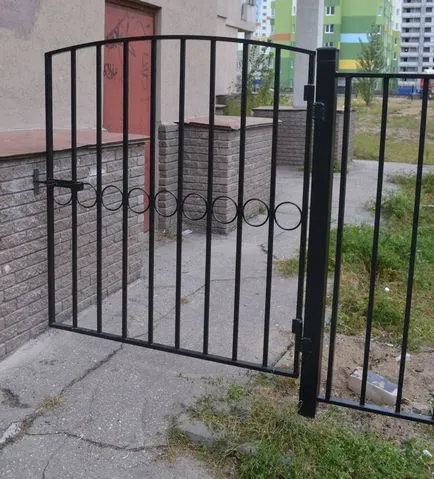 Kerítés a magánlakás - amely anyag közül lehet választani a kerítés - 100 fotó ötletek (saját) Kerítés a magánlakás - amely anyag közül lehet választani a kerítés - 100 fotó ötletek
