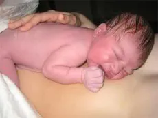 Mennyire egészséges az újszülött baba tudni a babáról, megy a kórházba (egészséges) Mennyire egészséges az újszülött baba tudni a babáról, majd a kórházba