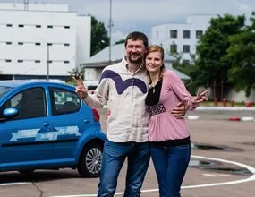 Mi meg egy előadást a kapcsolattartó