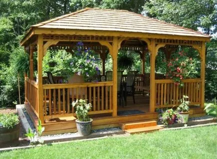 Fa pavilon a kezüket Fa pavilon a kezüket