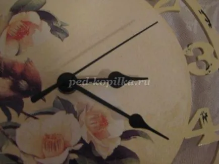 Mesterkurzus óra decoupage